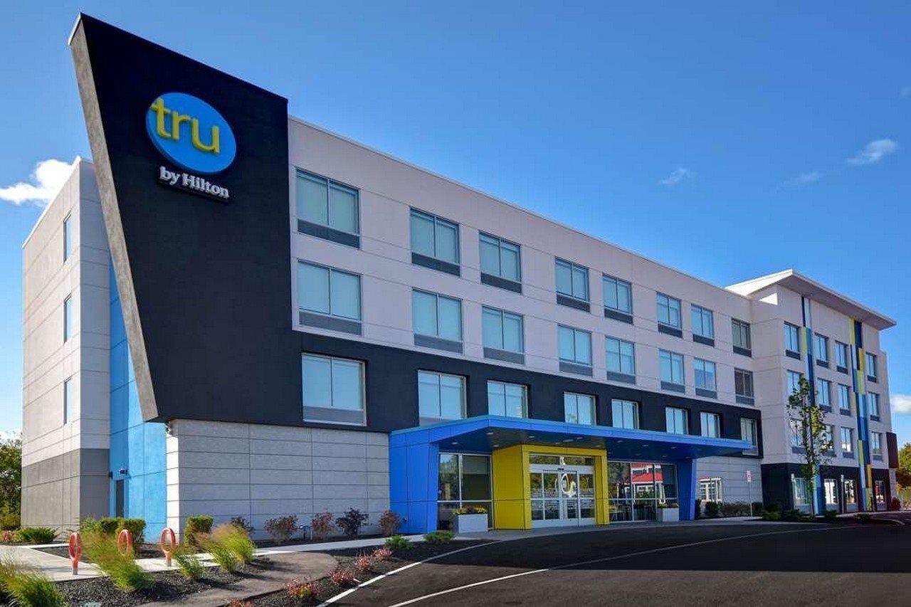 Tru By Hilton Concord, Nh Hotel Exterior photo